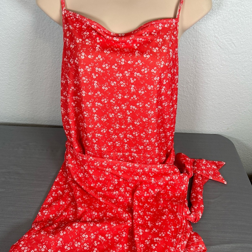 Pretty little things NWT cottage core womens 12 romper pink orange color floral